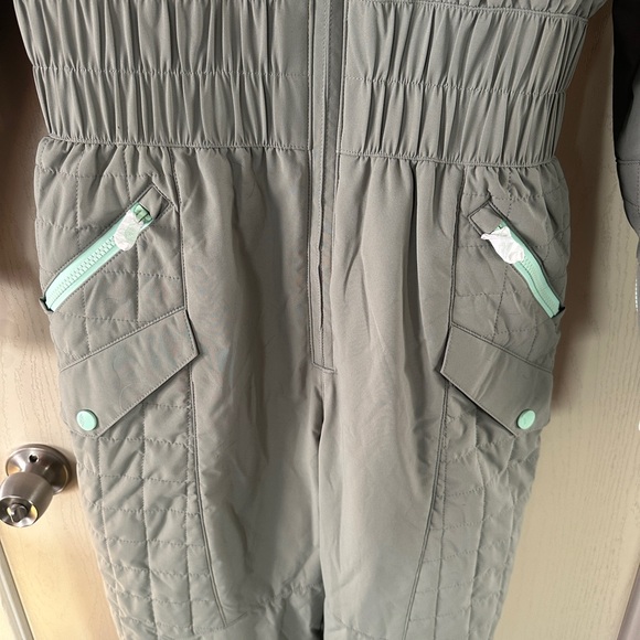 New Free People All Prepped Ski Suit Greyed Olive- Small - Picture 5 of 6